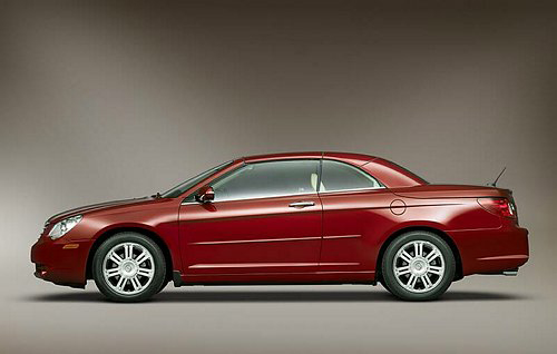 Абсолютно новый кабриолет Chrysler Sebring 2008 модельного года возглавляет сегмент рынка благодаря 