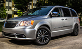 Chrysler запускает юбилейную версию минивэна Chrysler Town&Country